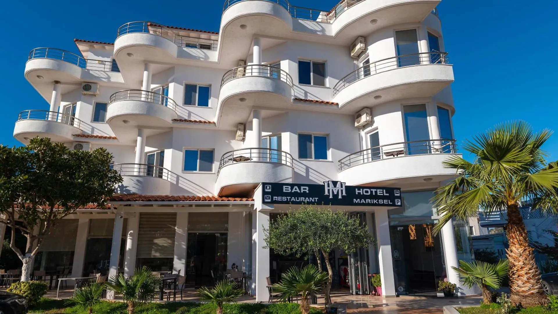 Mariksel Hotel クサミル