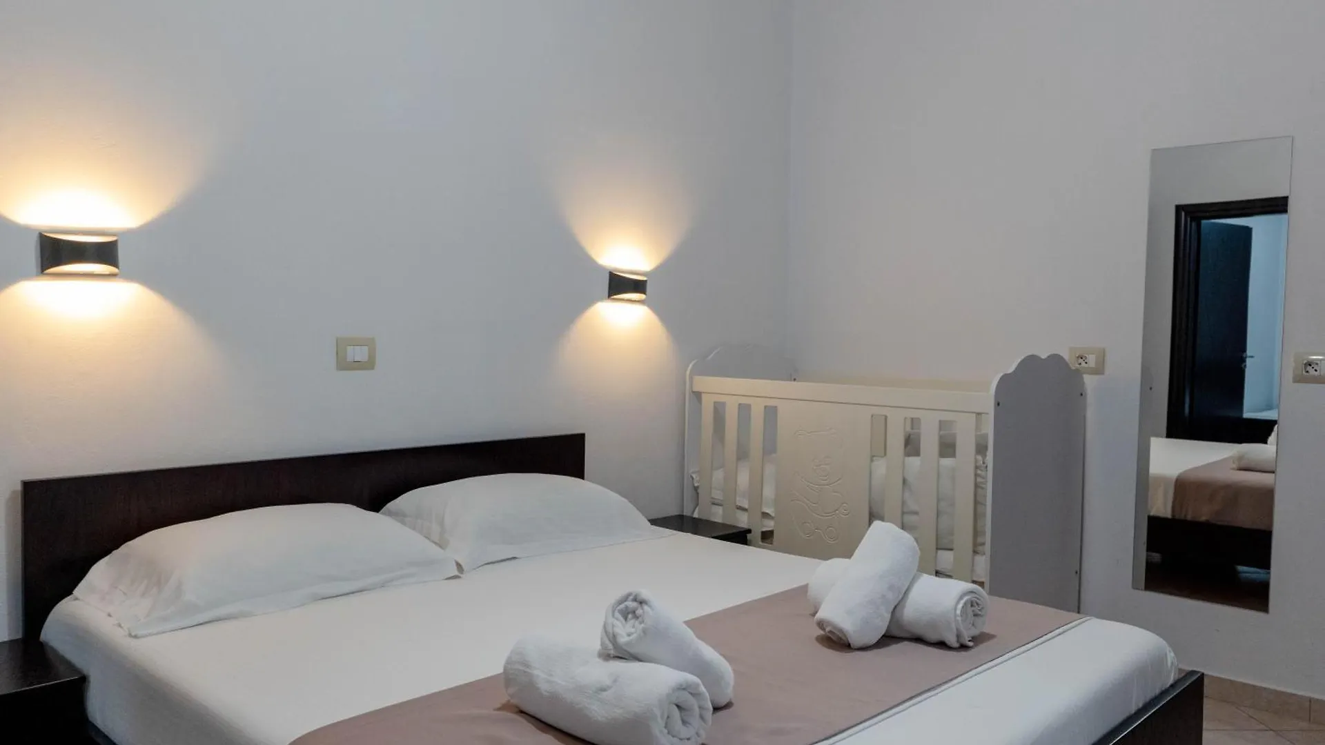 Mariksel Hotel Ksamil Albania
