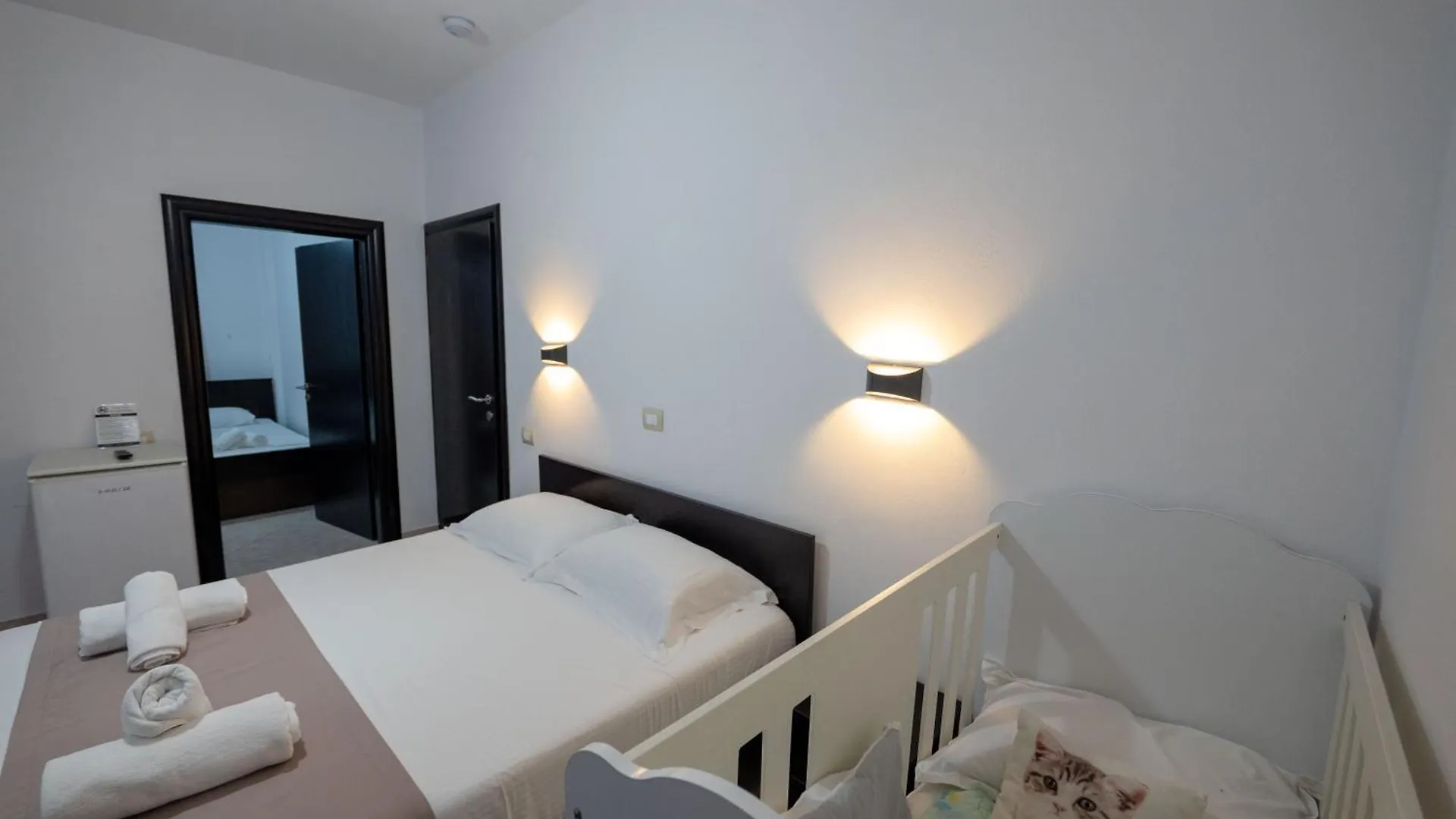 Mariksel Hotel Ksamil 3*,
